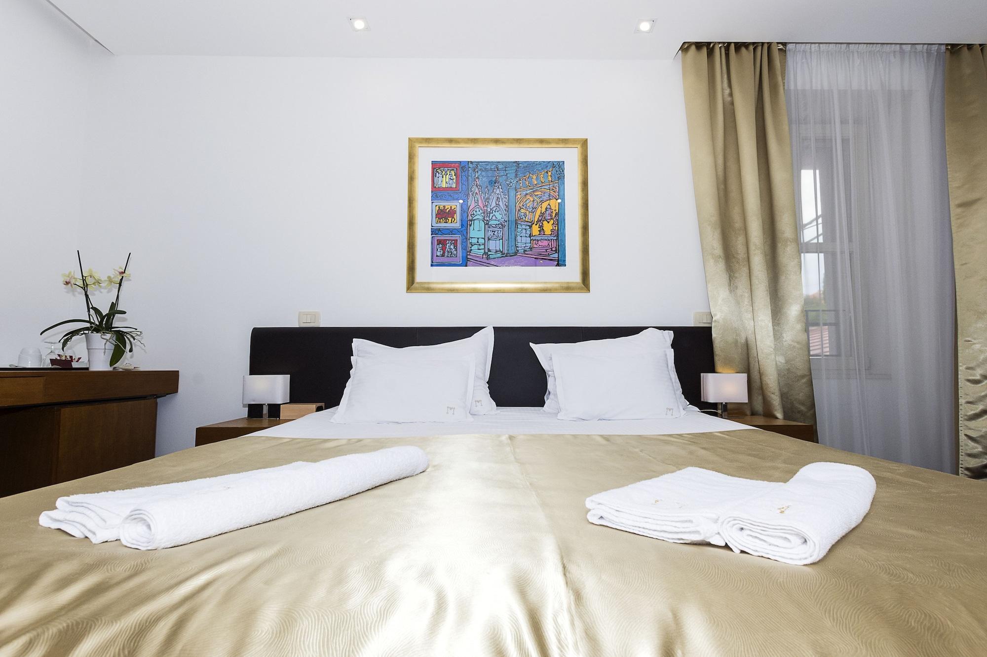 Hotel Marul Сплит Екстериор снимка