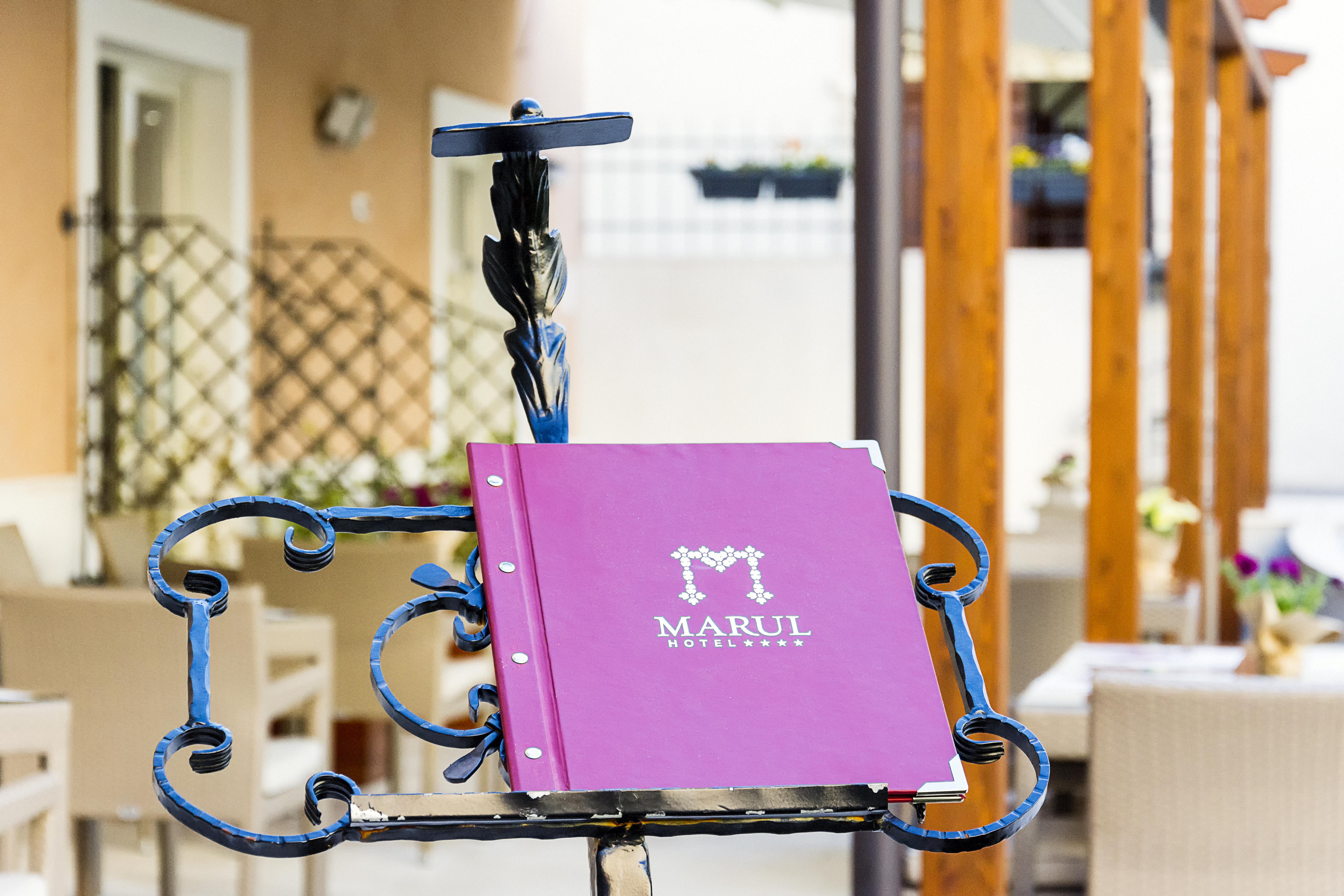 Hotel Marul Сплит Екстериор снимка
